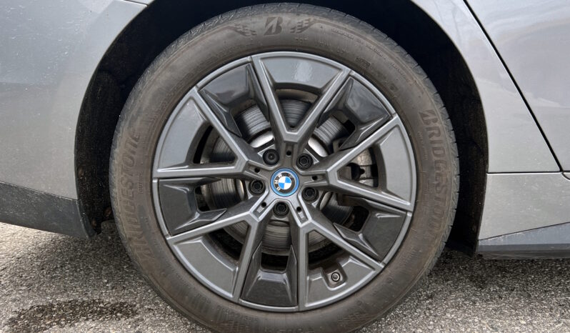 2023 BMW i4 eDrive40 full