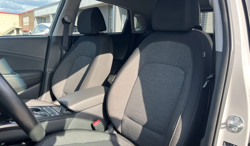2022 Hyundai Kona Electric Perferred full